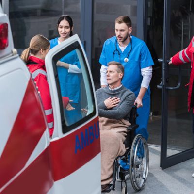 ιδιωτικά ασθενοφόρα για μεταφορα ασθενων σε προγραματισμένες θεραπείες