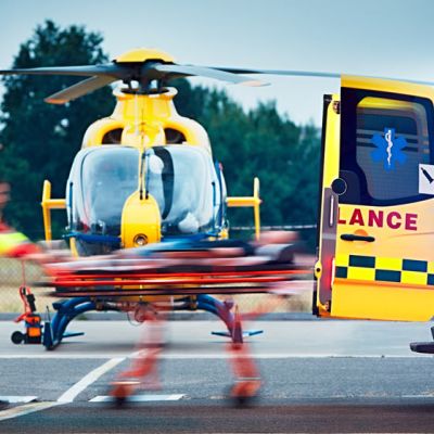 υπηρεσίες διακομιδής ασθενών από και προς το εξωτερικό